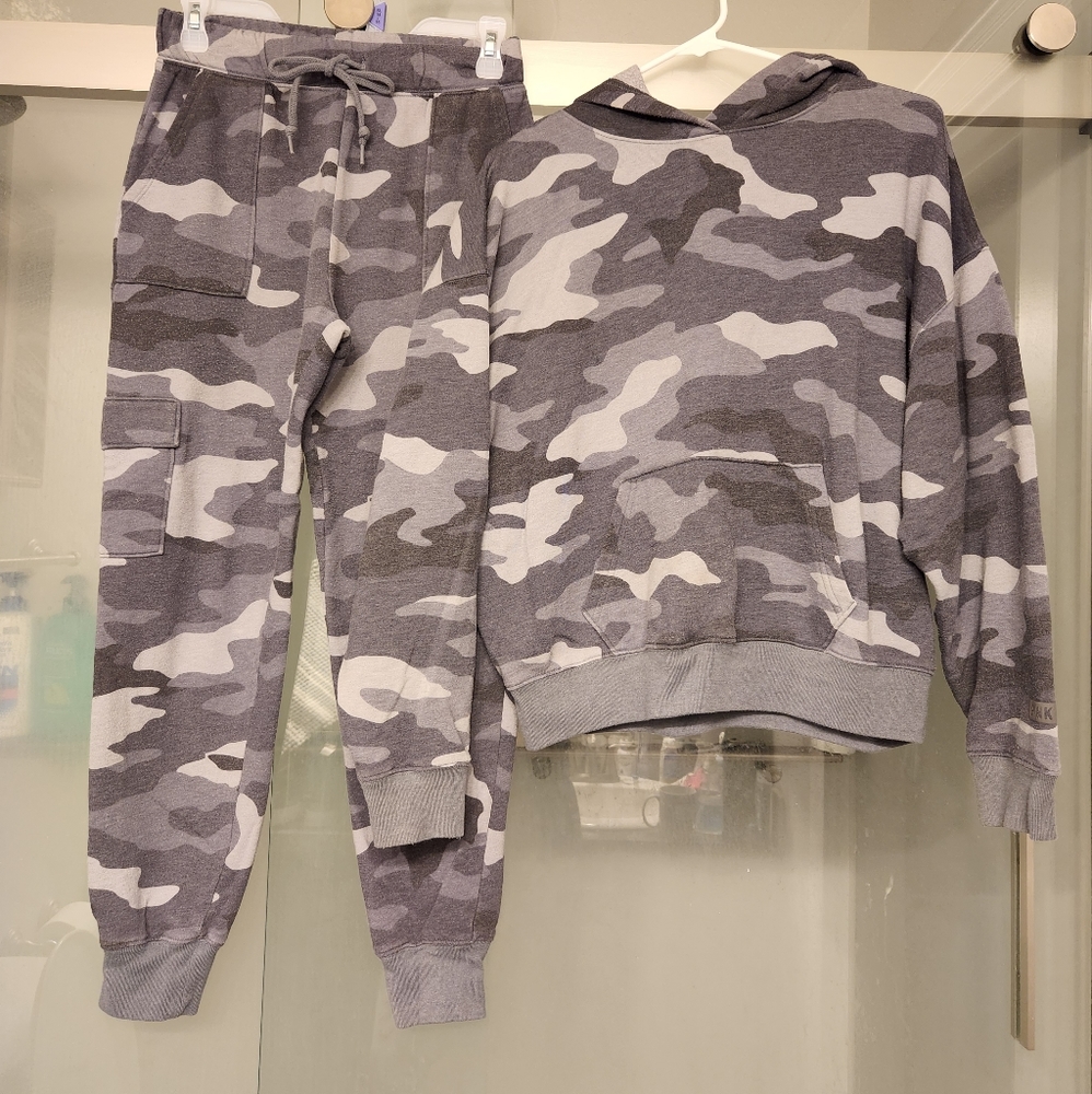 VS PINK sweats set